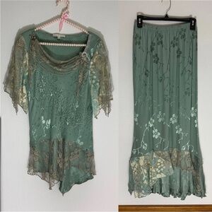Vintage Spencer Alexis muted blue embossed w/ lace top and maxi skirt set size 6